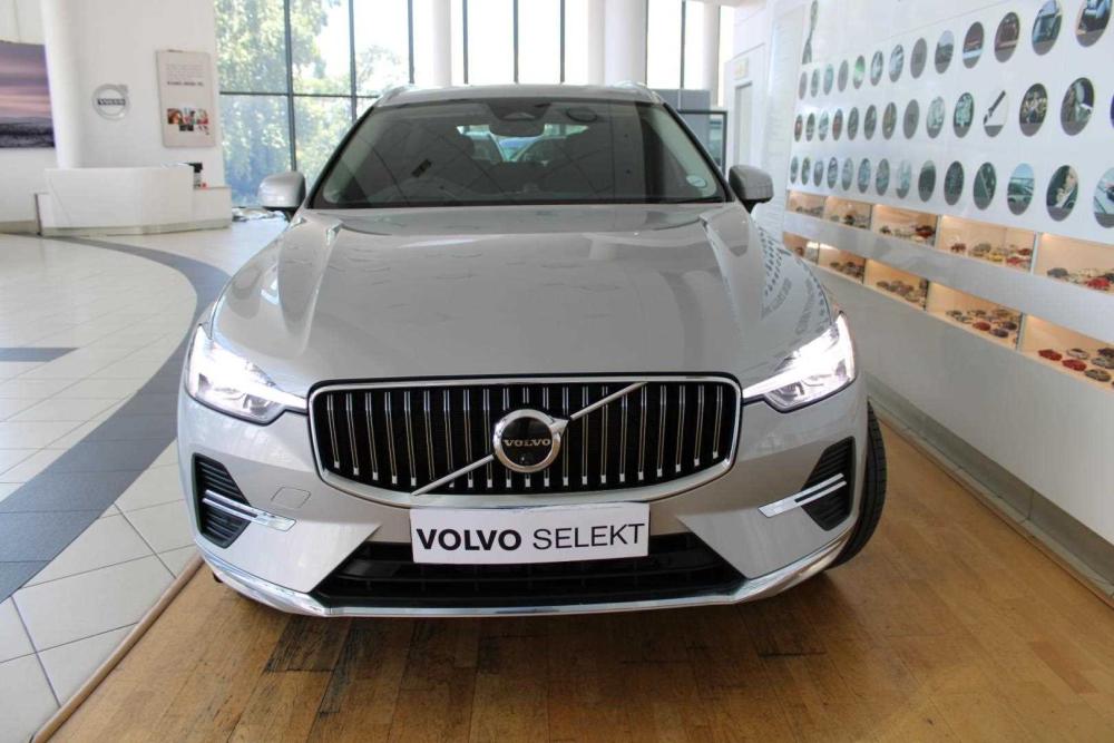 Volvo XC60 B6 Ultimate Bright Geartronic AWD, image 2