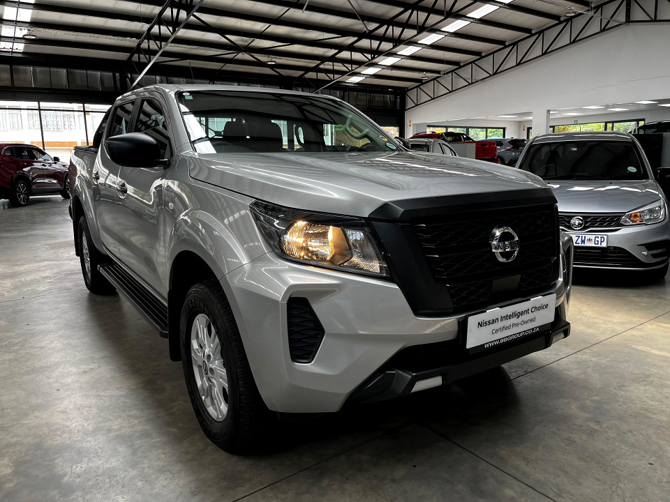 Nissan Navara 2.5dCi double cab SE, image 1