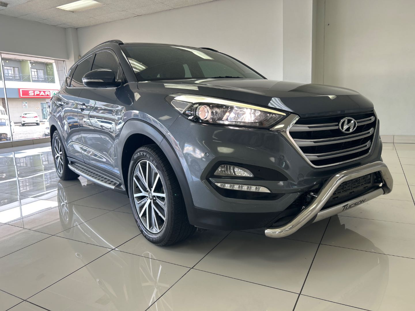 HYUNDAI TUCSON 2.0 ELITE A/T, image 1