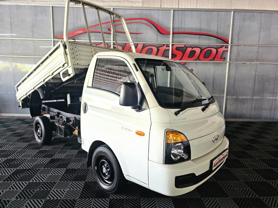 HYUNDAI H100 2.6D A/C F/C D/S, image 2