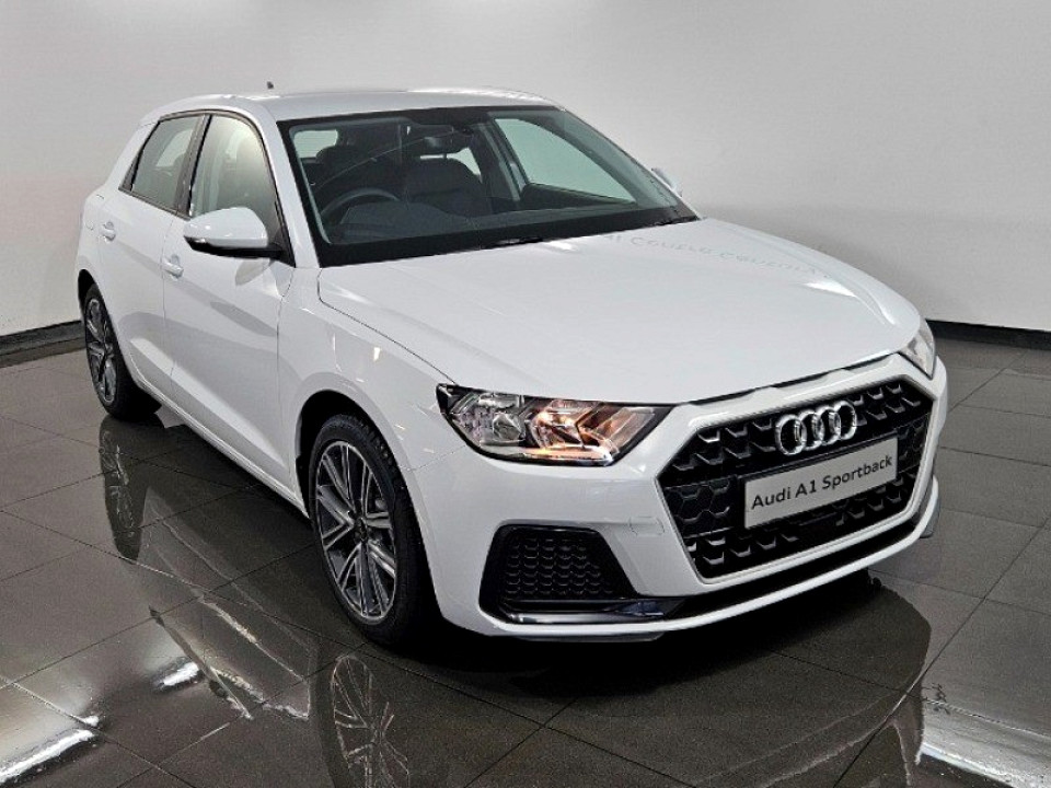 AUDI A1 SPORTBACK 30 TFSI ADVANCED S-TRONIC, image 1