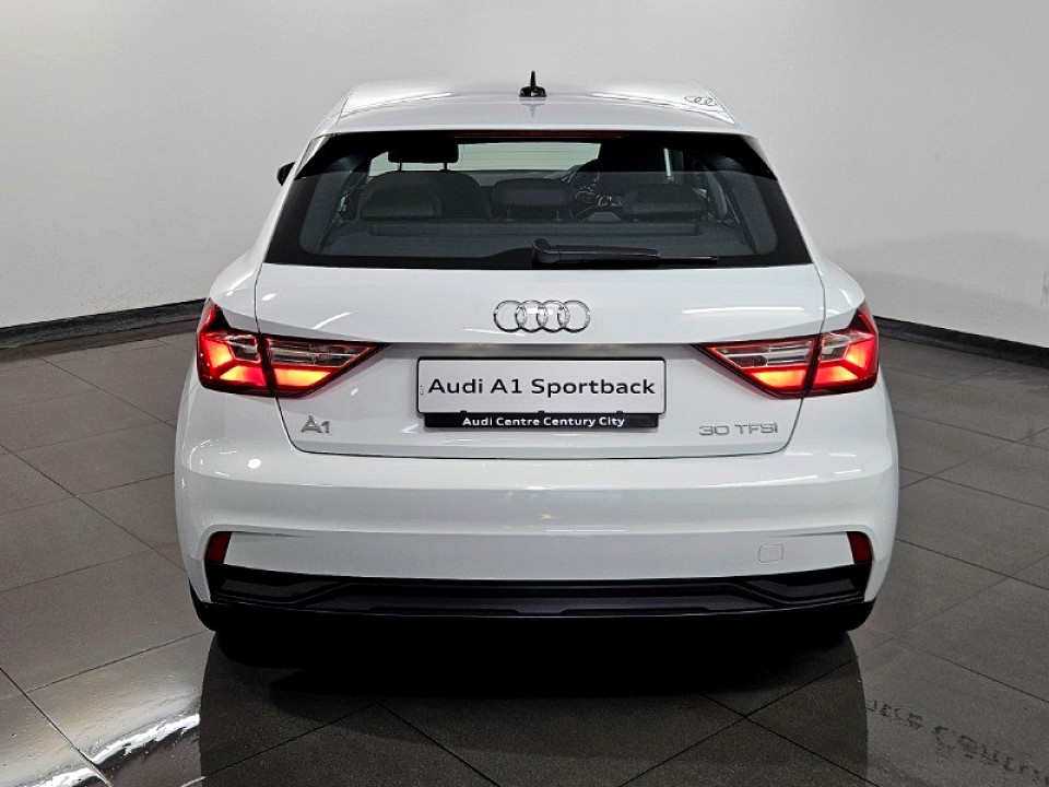 AUDI A1 SPORTBACK 30 TFSI ADVANCED S-TRONIC, image 2