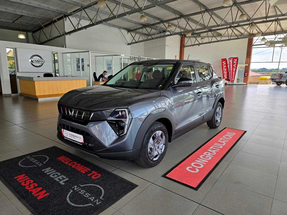 MAHINDRA XUV3XO 1.2T MX3 A/T, image 1