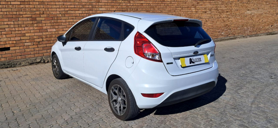 FORD FIESTA 1.0 ECOBOOST AMBIENTE POWERSHIFT 5DR, image 2