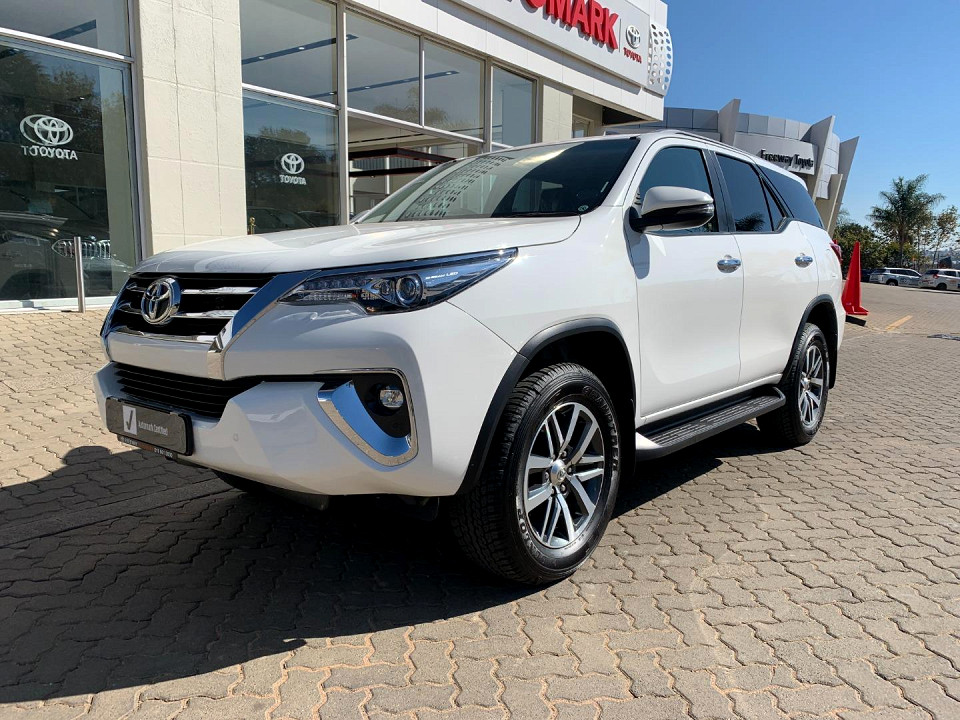 TOYOTA FORTUNER 2.8GD-6 R/B A/T, image 2