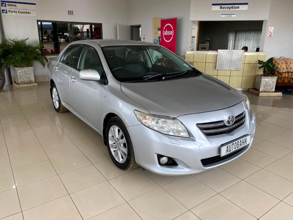 TOYOTA COROLLA 1.8 EXCLUSIVE A/T, image 1