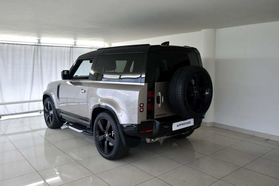 LAND ROVER DEFENDER 90 D300 HSE X-DYNAMIC, image 2