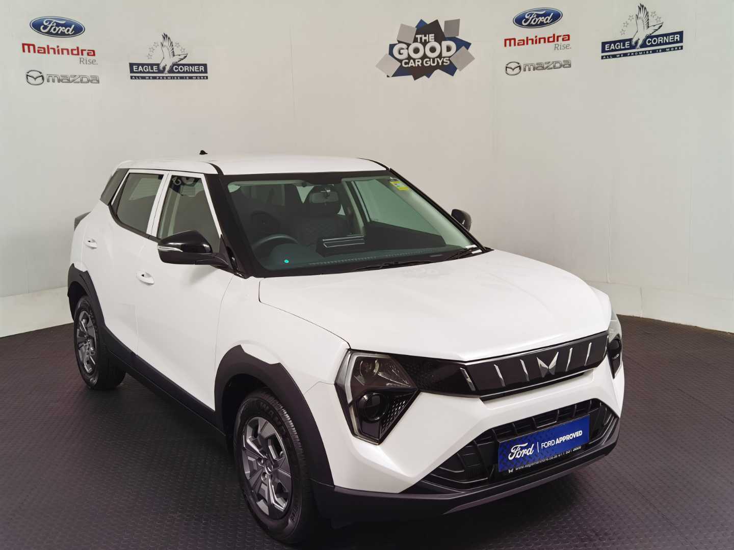 MAHINDRA XUV3XO 1.2T MX2 A/T, image 1