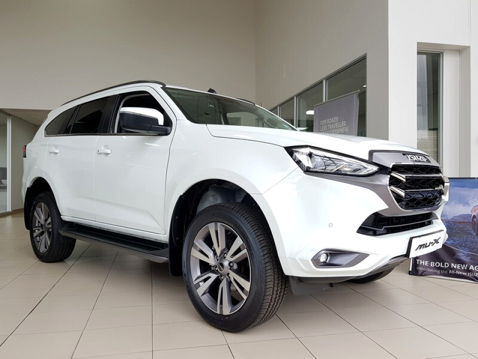 ISUZU MU-X 3.0D ONYX 4X4 A/T, image 1