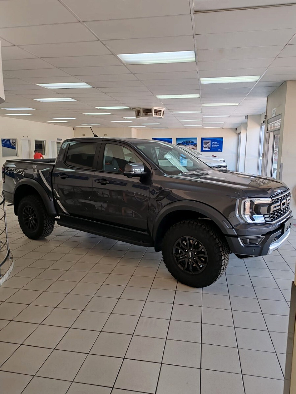 FORD RANGER 3.0 V6 BI TURBO ECOBOOST RAPTOR 4X4 A/T, image 2