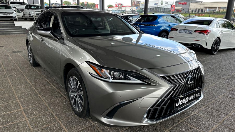 Lexus ES 250 EX, image 1