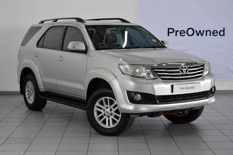 TOYOTA FORTUNER 4.0 V6 A/T 4X4, image 1