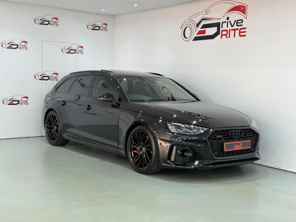 Audi RS4 Avant quattro tiptronic, image 1