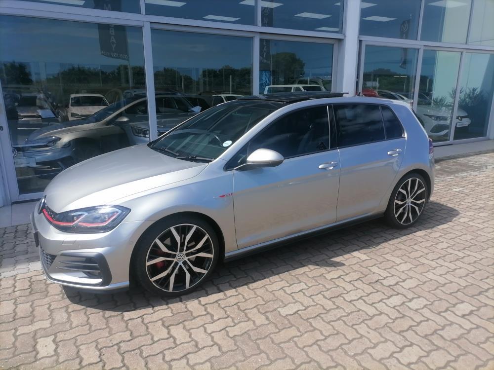 Volkswagen Golf 2.0 TSI GTI DSG, image 1