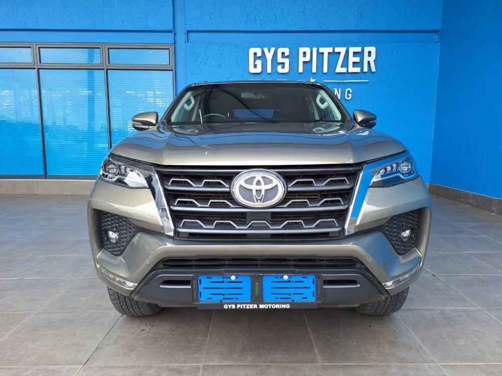 Toyota Fortuner 2.8GD-6 R/B A/T, image 2