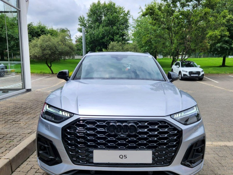 AUDI Q5 40 TDI QUATTRO STRONIC BLACK EDITION, image 2