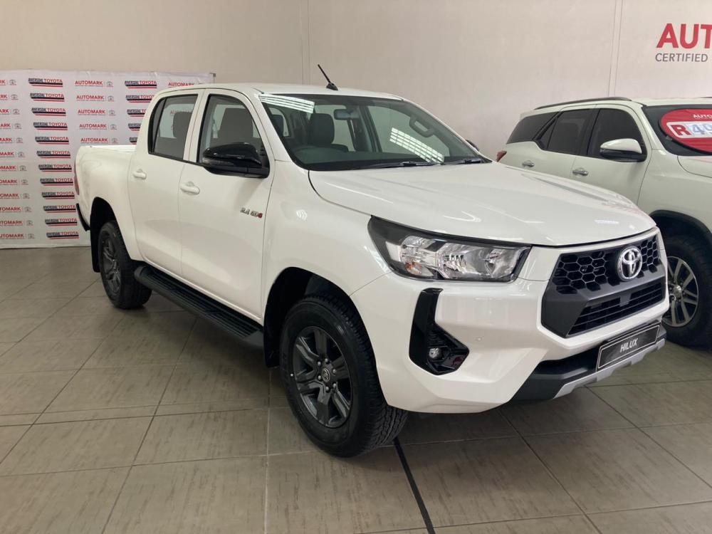 Toyota Hilux Double Cab 2.4GD6 4X4 Raider AT, image 1