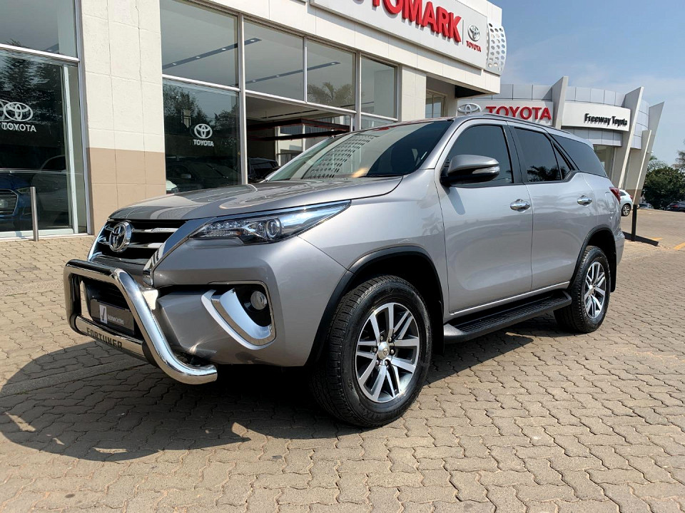 TOYOTA FORTUNER 2.8GD-6 4X4 A/T, image 2