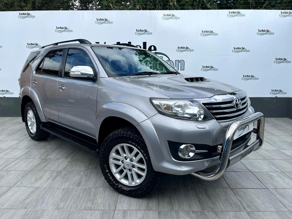 Toyota Fortuner 3.0D-4D 4x4 auto, image 1