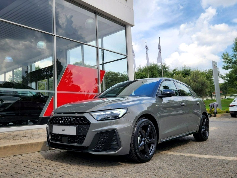 AUDI A1 SPORTBACK 30 TFSI BLACK EDITION S-TRONIC, image 1