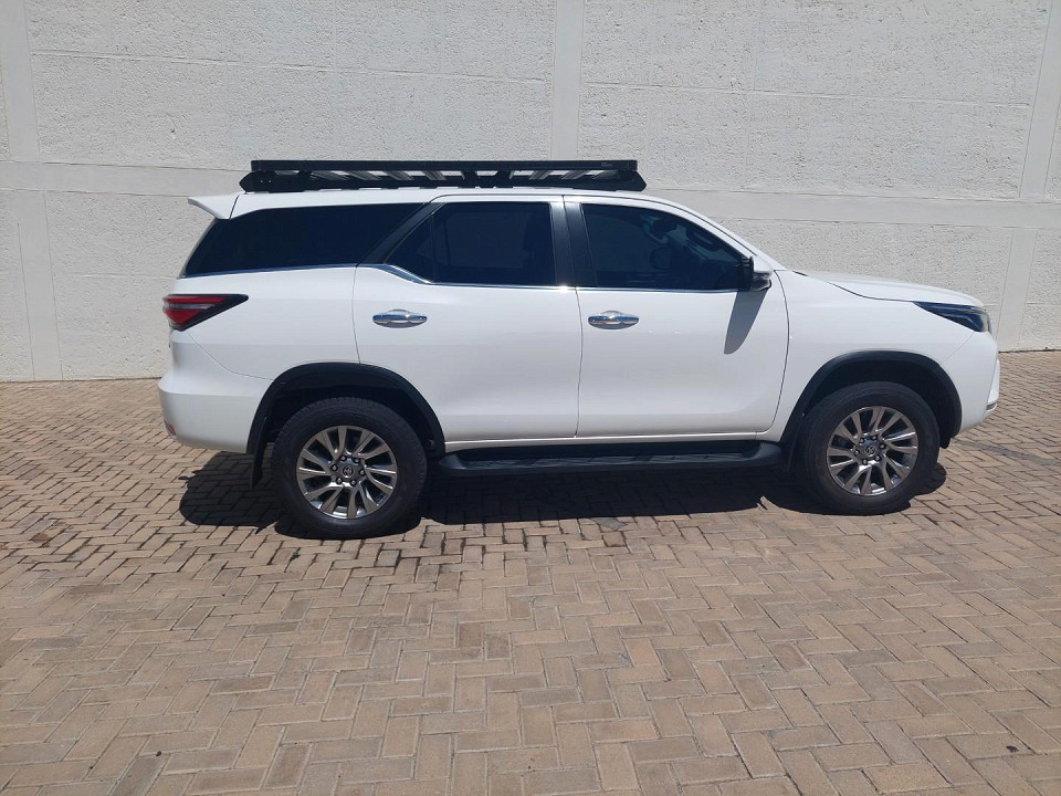 TOYOTA FORTUNER 2.8 GD-6 4X4 VX A/T, image 2