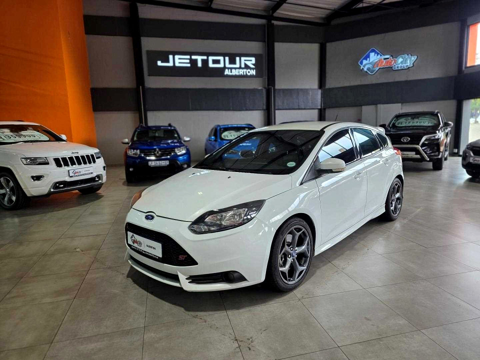 FORD FOCUS 2.0 ECOBOOST ST1, image 1