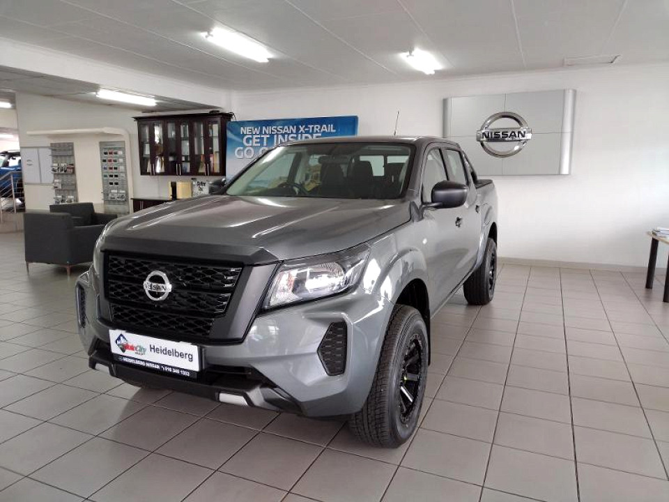 NISSAN NAVARA 2.5DDTi SE D/C P/U, image 1