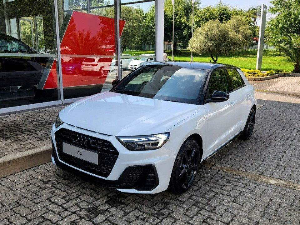 AUDI A1 SPORTBACK 30 TFSI BLACK EDITION S-TRONIC, image 2