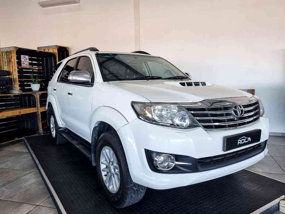 Toyota Fortuner 3.0D-4D R/B auto, image 1