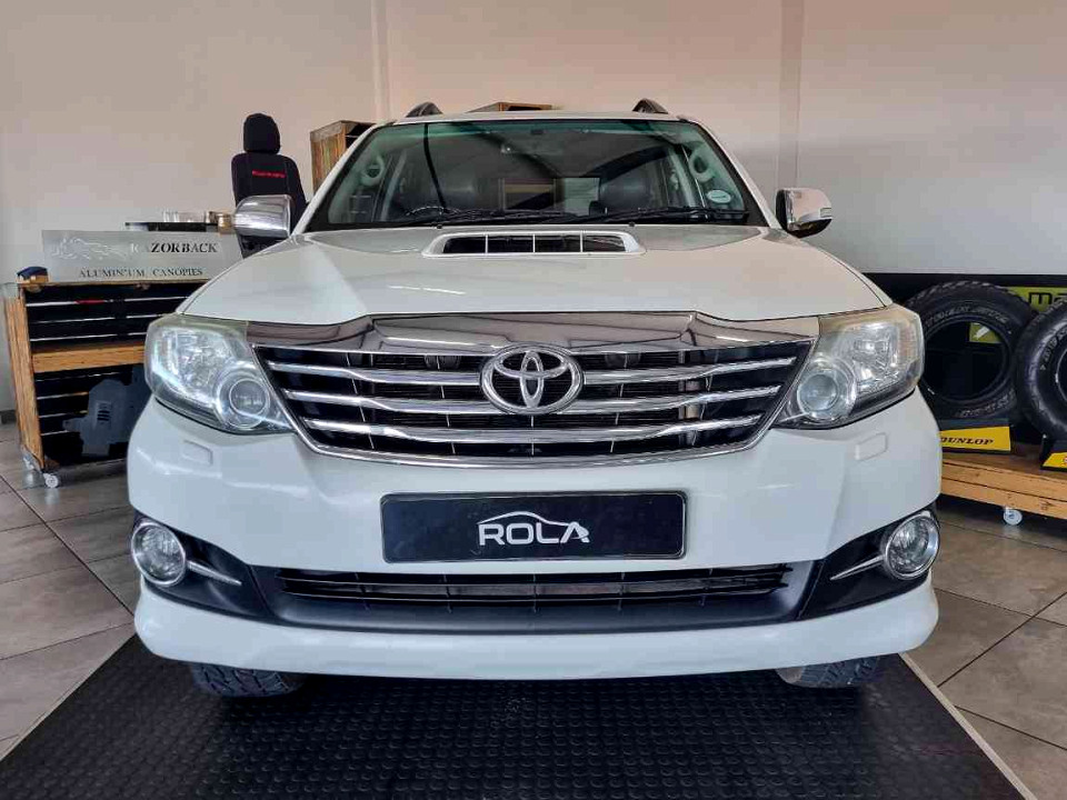 Toyota Fortuner 3.0D-4D R/B auto, image 2