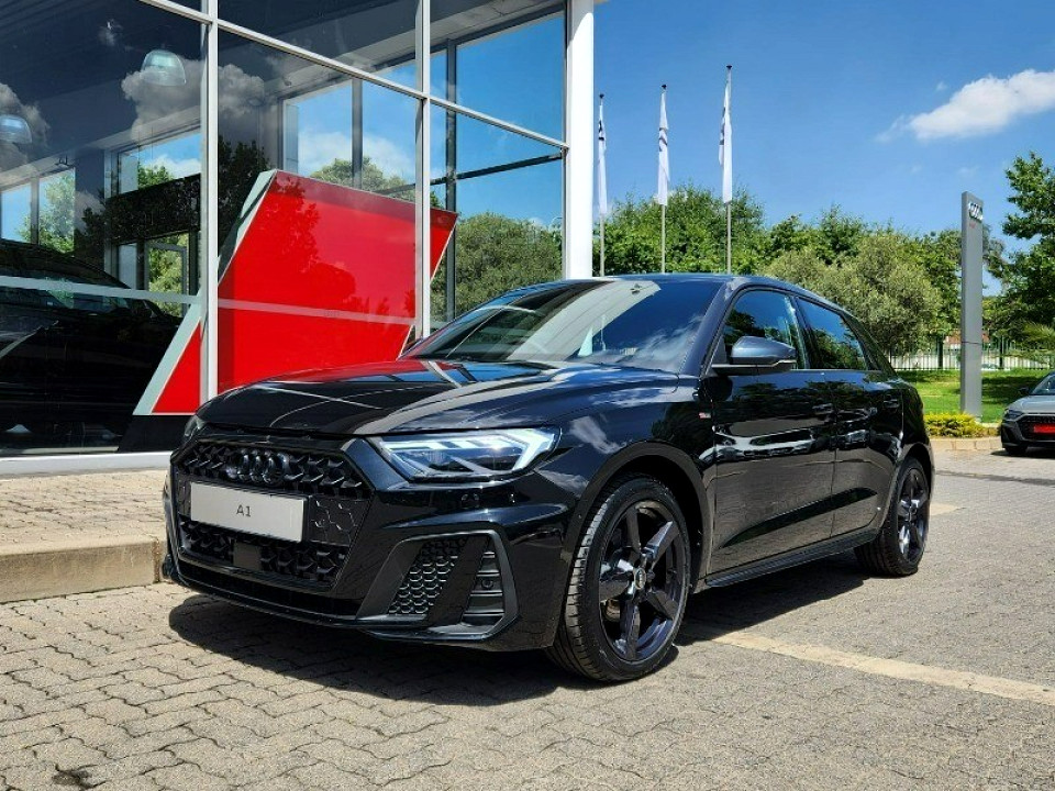 AUDI A1 SPORTBACK 30 TFSI BLACK EDITION S-TRONIC, image 1