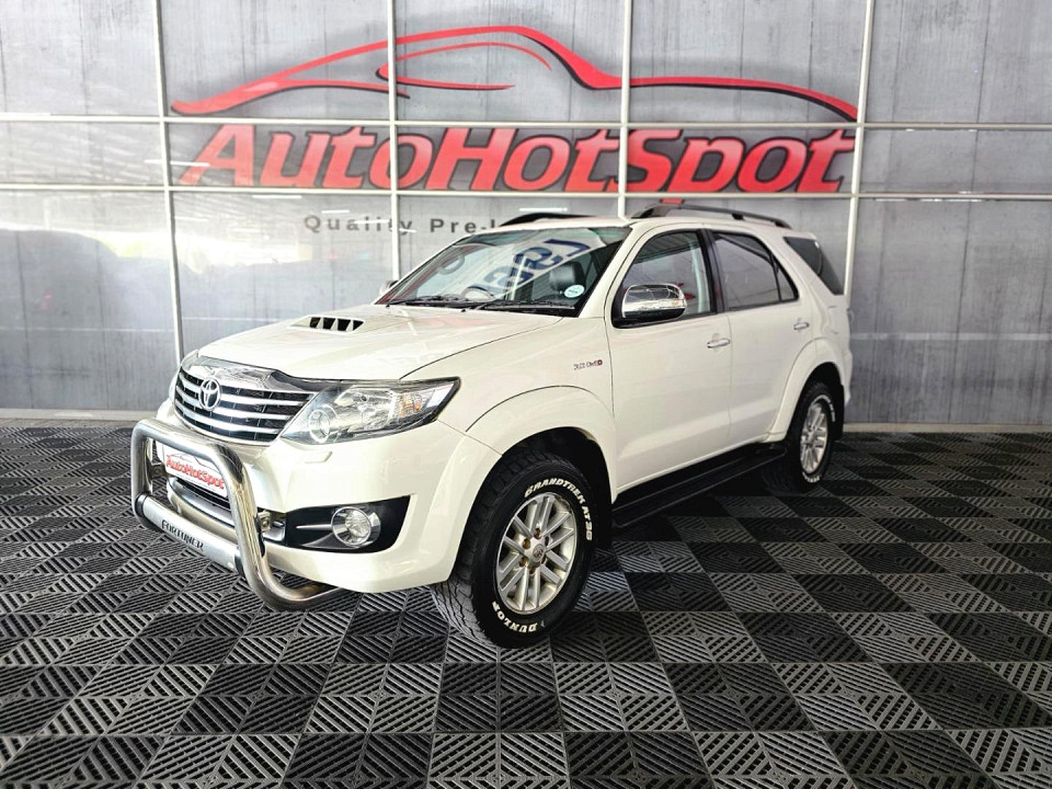 Toyota Fortuner 3.0D-4D R/B auto, image 1