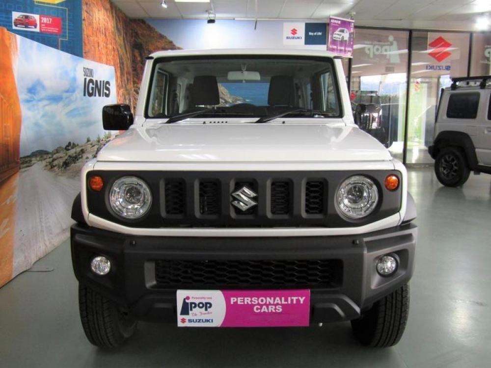 Suzuki Jimny 1.5 GLX, image 2