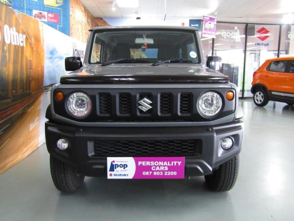 Suzuki Jimny 1.5 GLX Auto, image 2