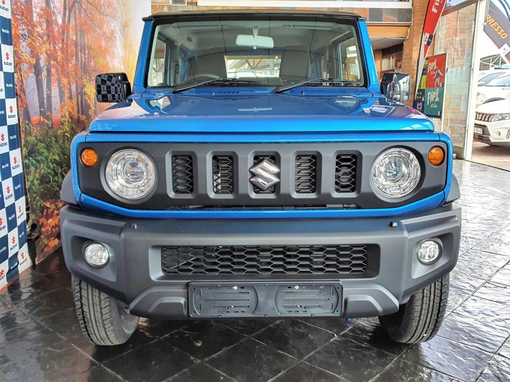 Suzuki Jimny 1.5 GLX, image 2