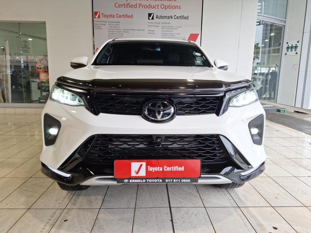 TOYOTA FORTUNER 2.8GD-6 VX A/T, image 2