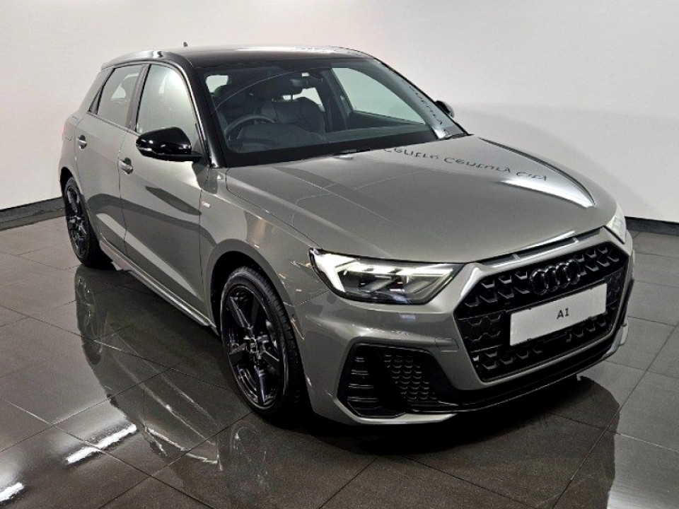 AUDI A1 SPORTBACK 30 TFSI BLACK EDITION S-TRONIC, image 1