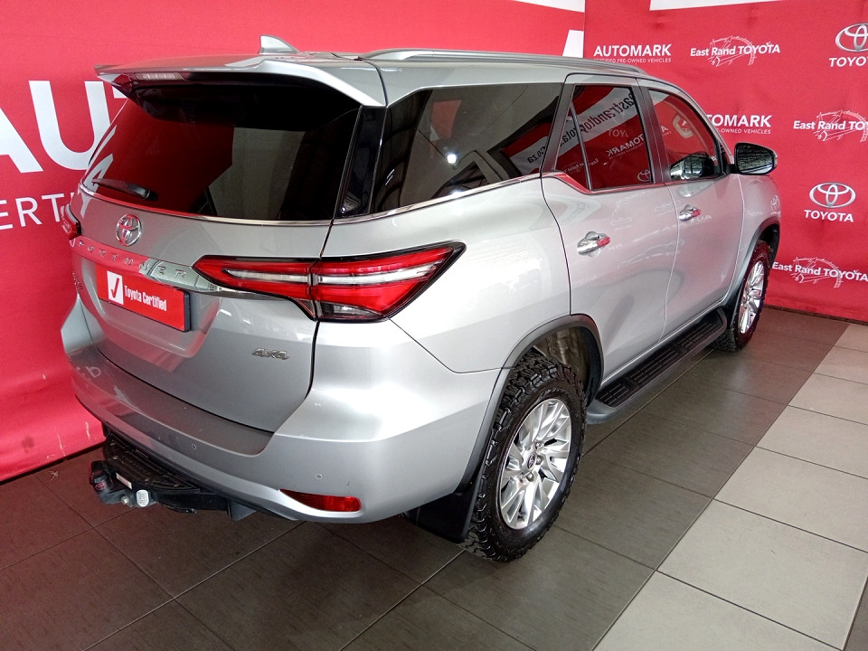 TOYOTA FORTUNER 2.8 GD-6 4X4 VX A/T, image 2