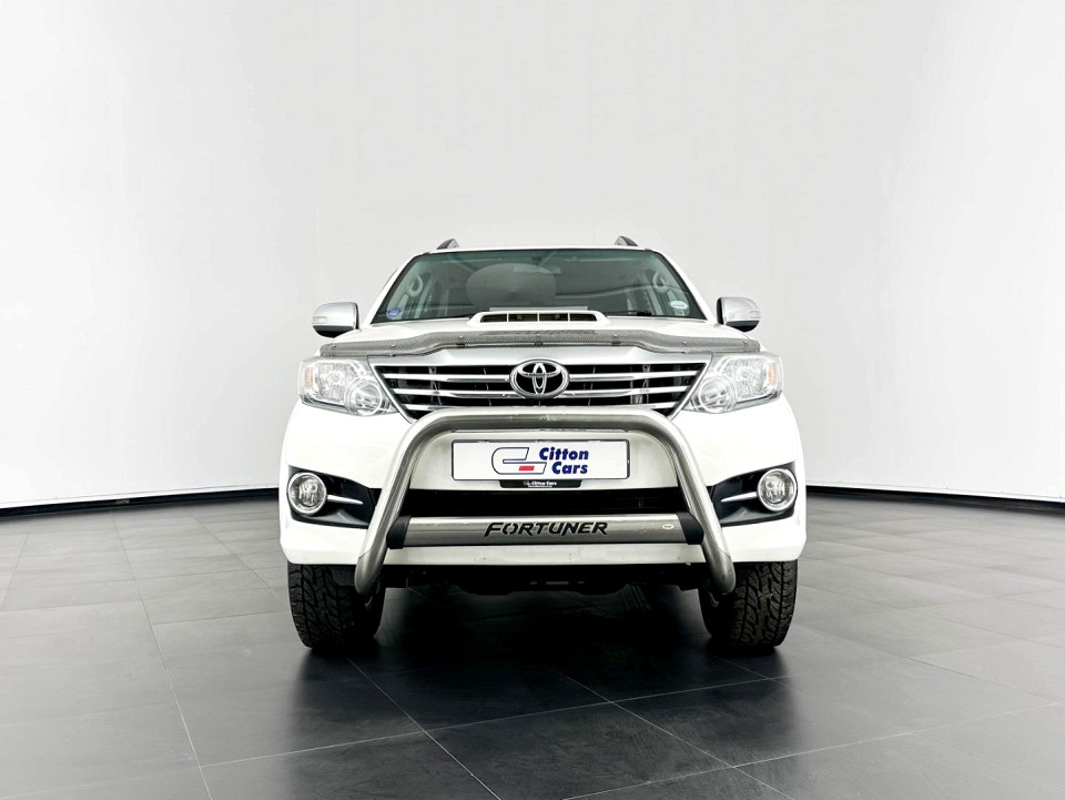 TOYOTA FORTUNER 2.5D-4D RB , image 2