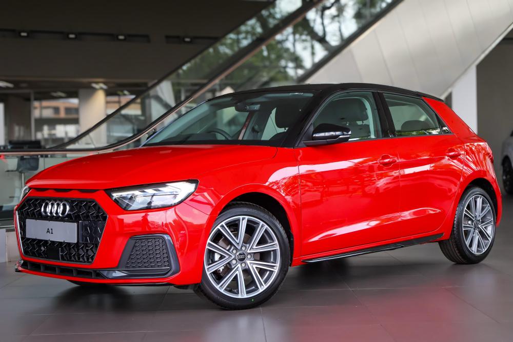 AUDI A1 SPORTBACK 30 TFSI ADVANCED S-TRONIC, image 1