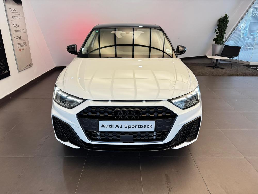 AUDI A1 SPORTBACK 30 TFSI BLACK EDITION S-TRONIC, image 2