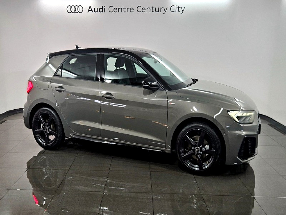 AUDI A1 SPORTBACK 30 TFSI BLACK EDITION S-TRONIC, image 2