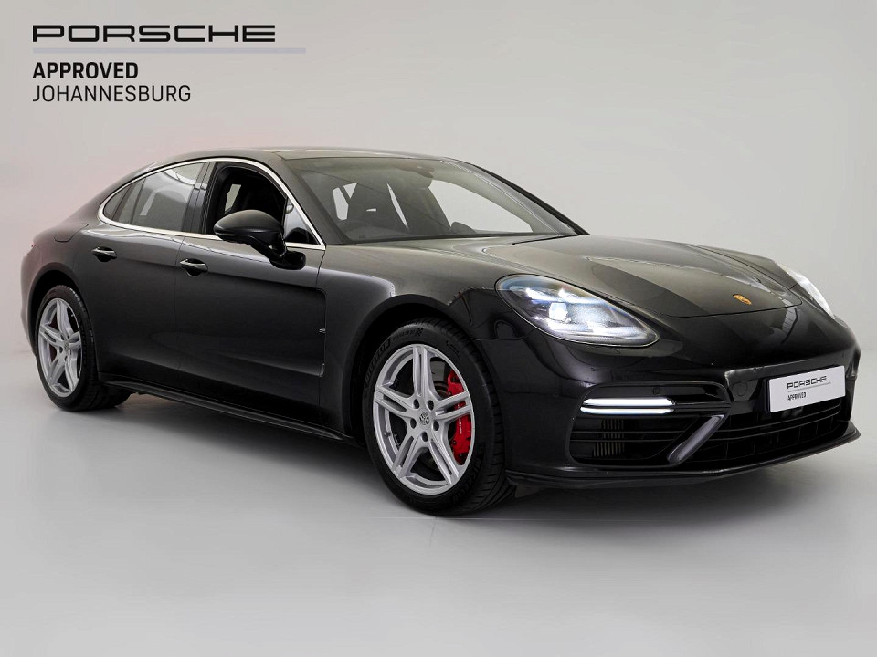 PORSCHE PANAMERA TURBO PDK