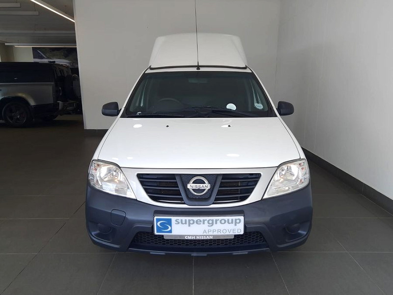 NISSAN NP200 1.6  A/C SAFETY PACK P/U S/C, image 2